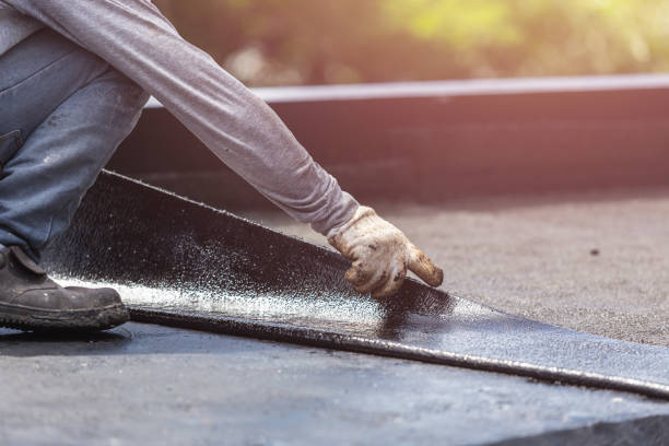Professional Vapor Barrier Installation technician working in Britton, MI